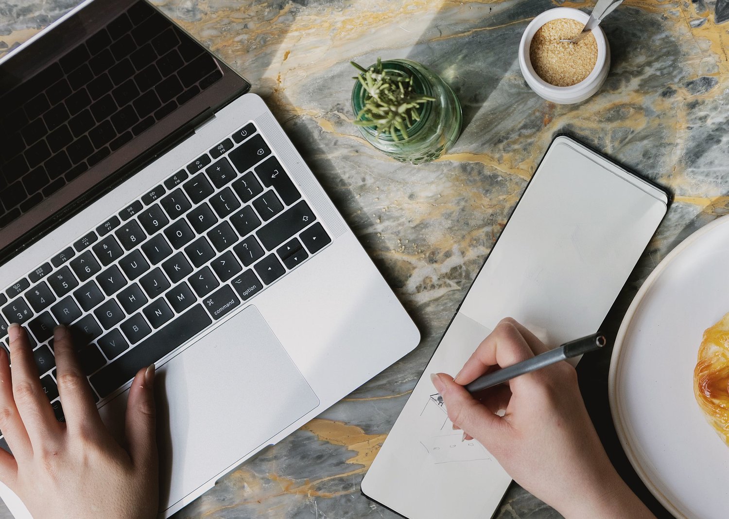 Hot Desk Coworking Coffee Laptop